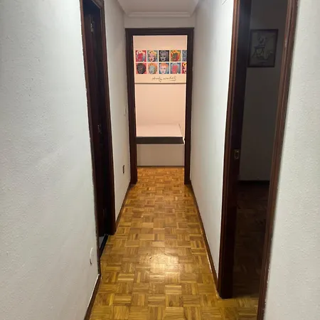 Renfe-alsa Y Clinicas דירה *