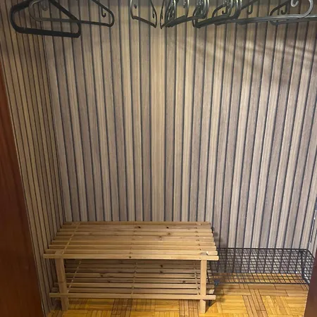 Renfe-alsa Y Clinicas شقة