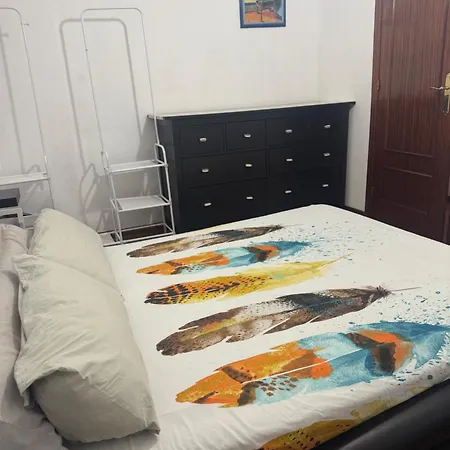 Renfe-alsa Y Clinicas Appartement *